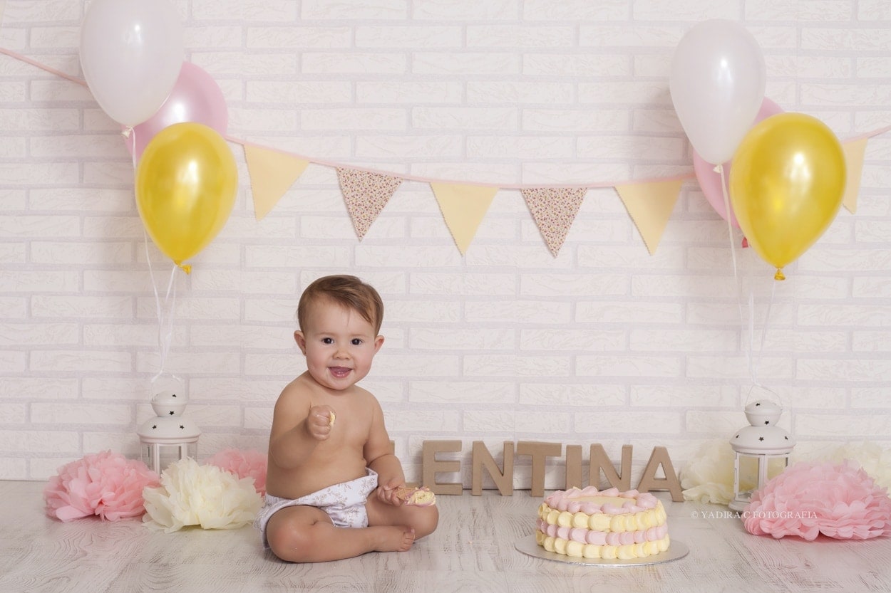 Lee más sobre el artículo Valentina celebra su primer cumpleaños.